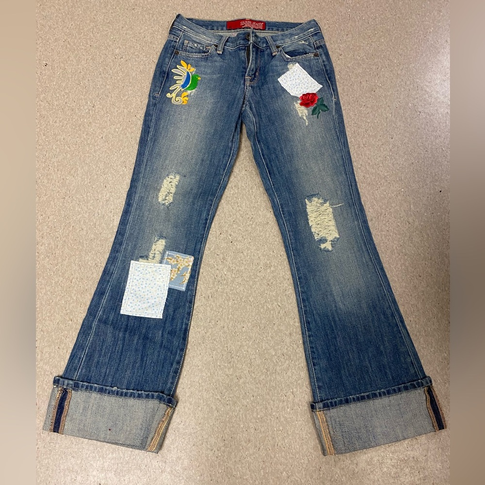 Brand New Without Tags, Guess Jeans so 24”, part of the Paris Hilton Camoaign.